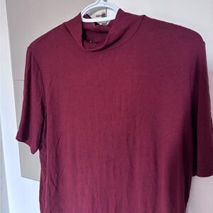 Short Sleeve Mock Neck T-Shirt